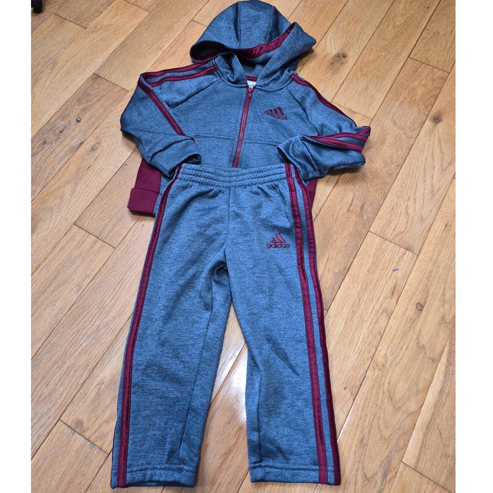 Adidas Toddler Boys 2 Piece Tracksuit Hoodie and Pants Grey Burgundy Size 2T